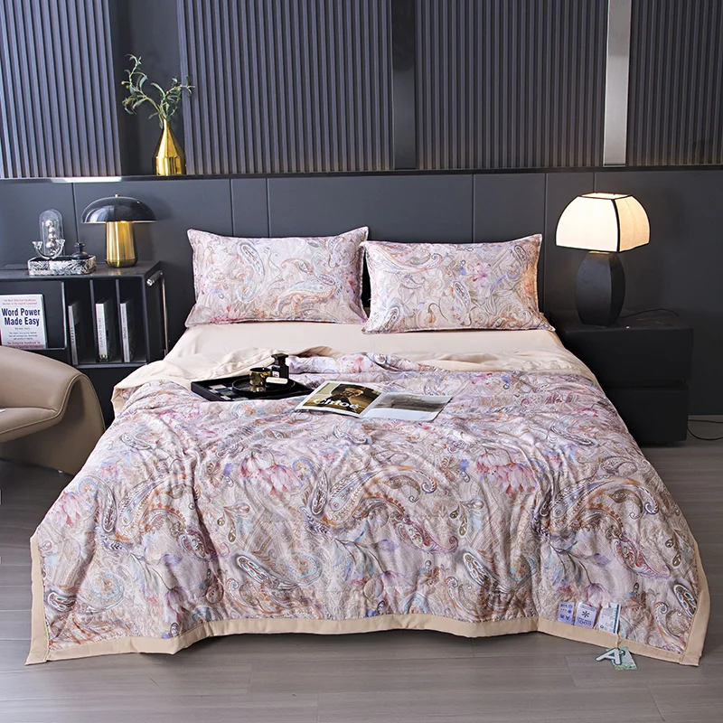 

2025 new pink luxury summer quilt, fashionable and skin-friendly, cool and comfortable air conditioning quilt, washable blanket