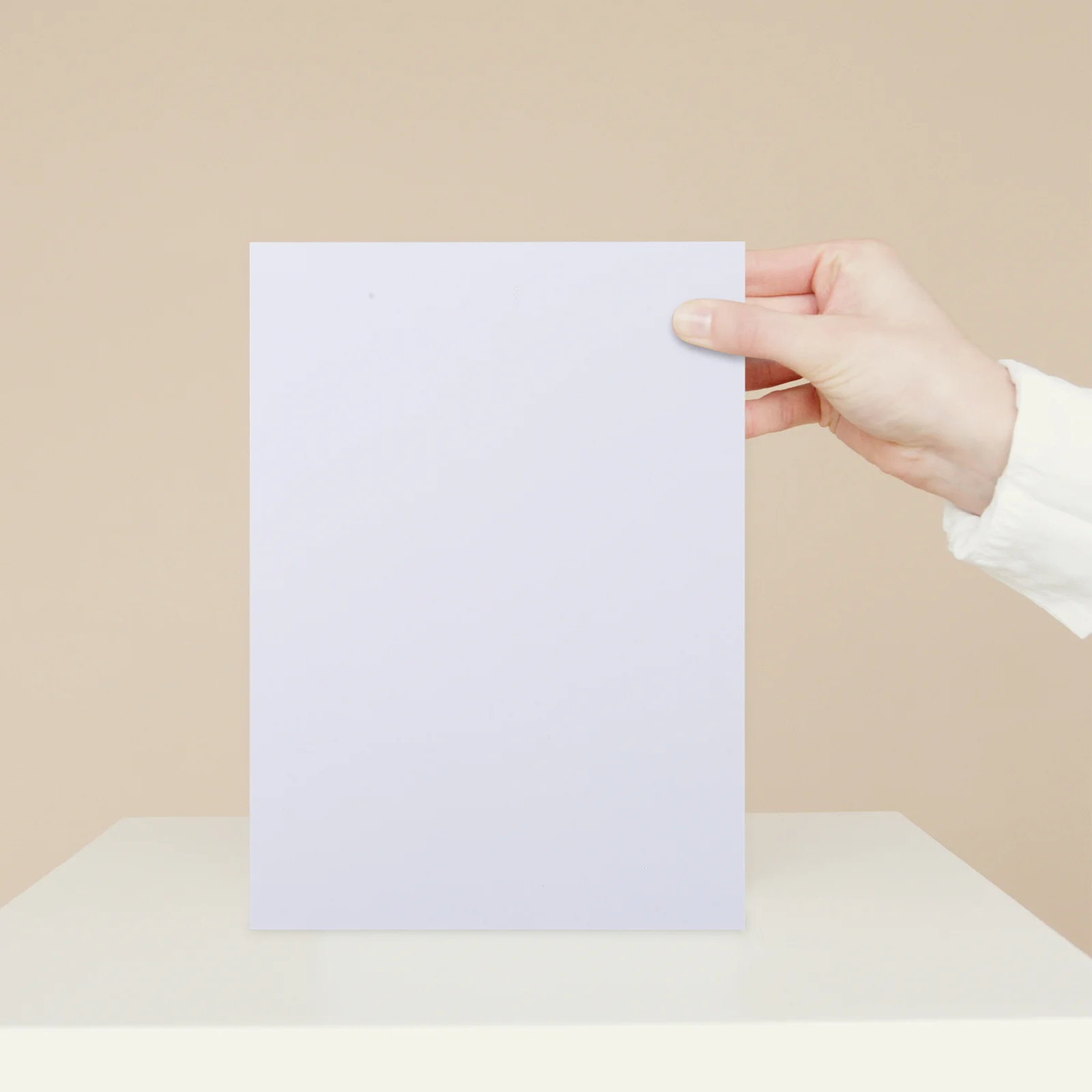 100 Sheets A5 High Glossy Photo Paper Professional Double-Side Print Paper for Digital Colorful Photo and Advertisement Print