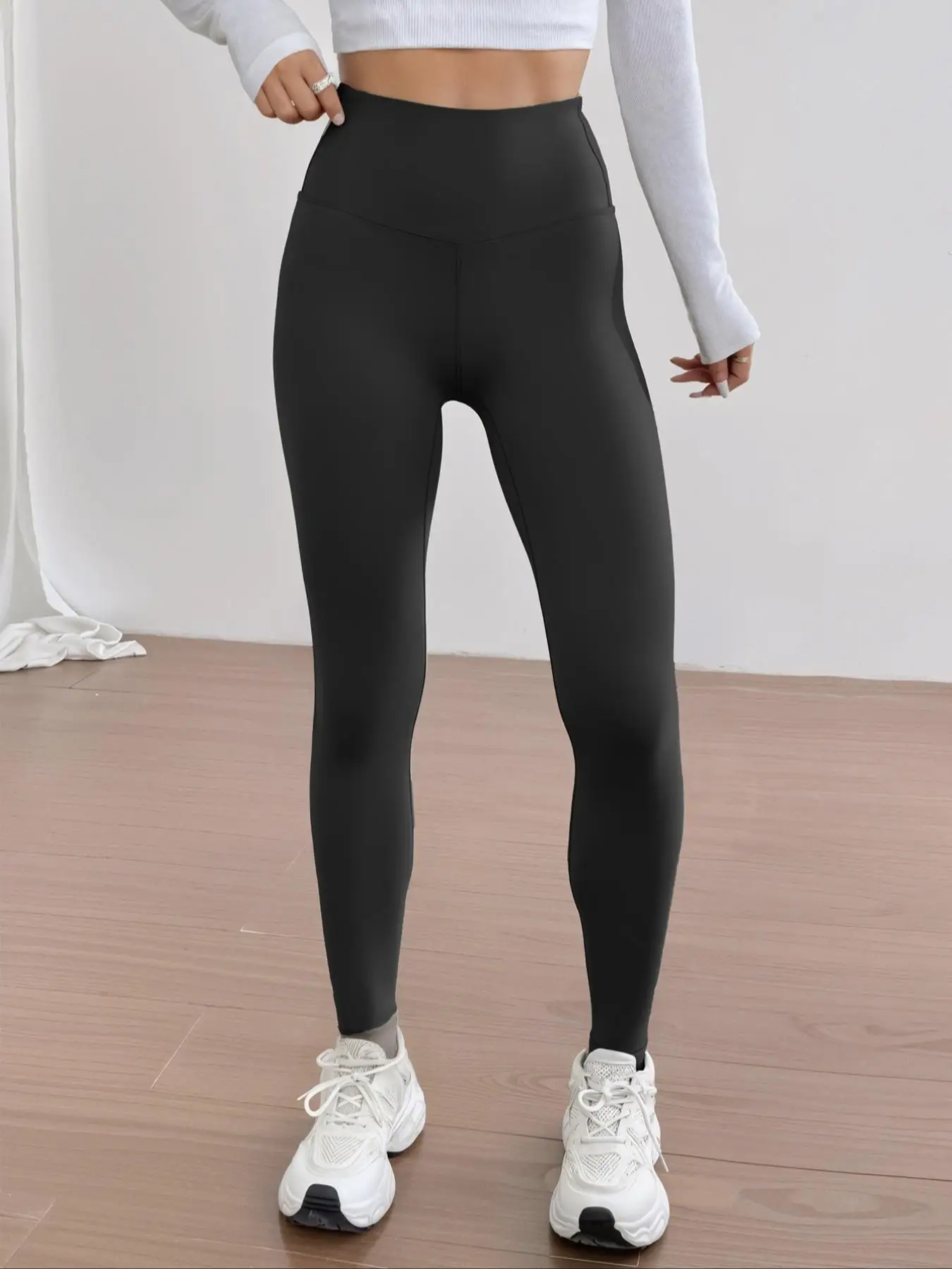 เลกกิ้งผู้หญิงเอวสูงบุขนแกะ กระชับหน้าท้อง ยืดได้สี่ทิศทาง ระบายอากาศได้ดี อุ่นสบาย เหมาะสำหรับกีฬาฤดูหนาวและสวมใส่ลำลอง