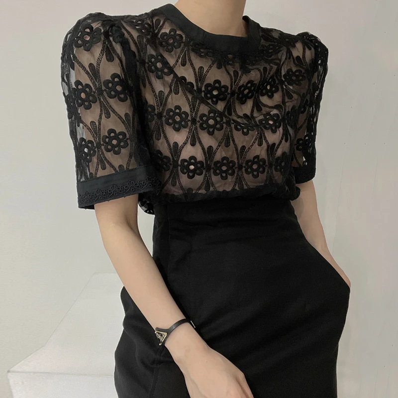 

Ele round Ne Embroidered Lace Design Loose Women's Bubble Sve irt Summer Faion Transparent High Waist Bubble Sve