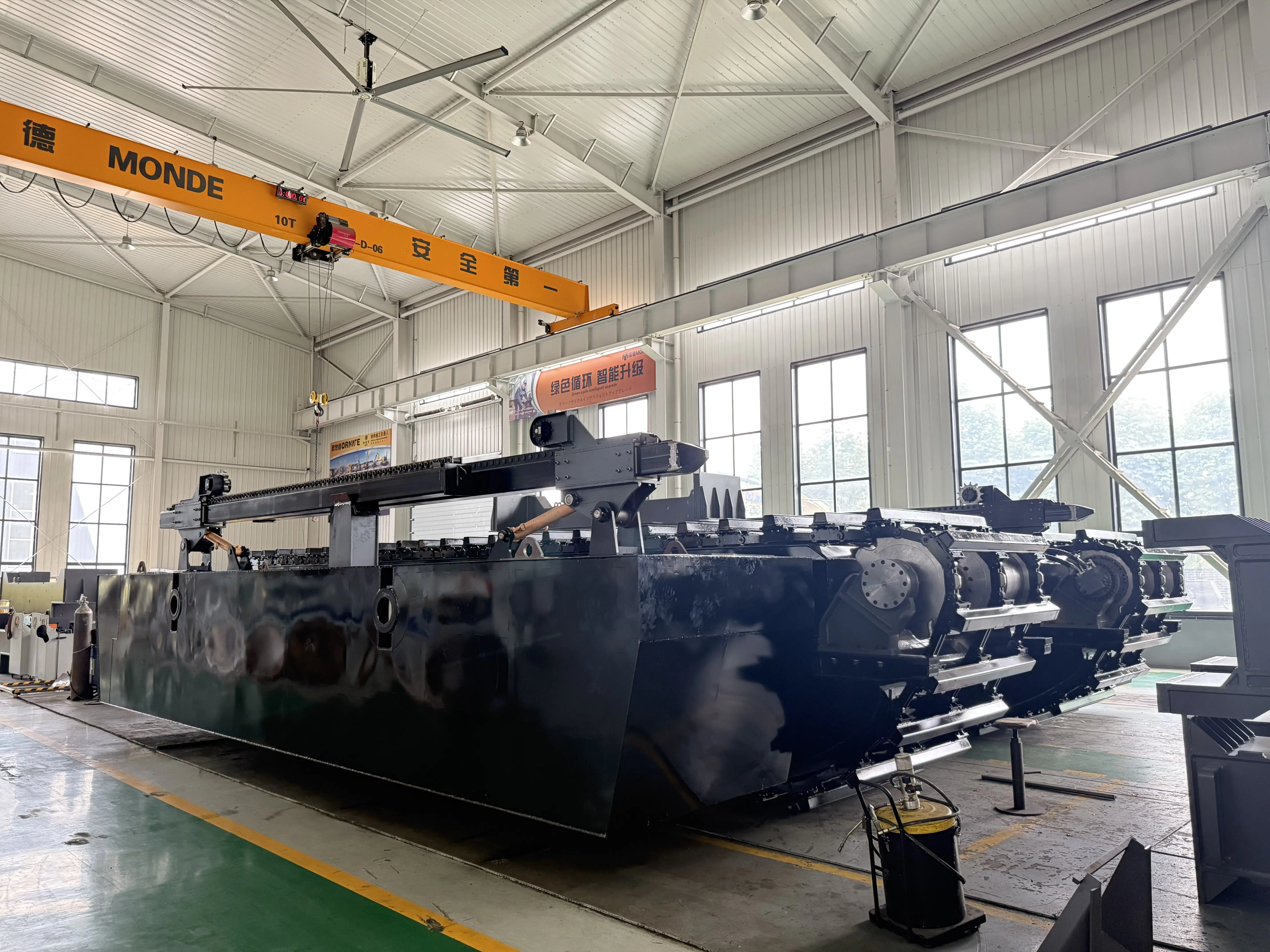 MONDE Amphibienbagger Sumpfbagger Amphibienbagger