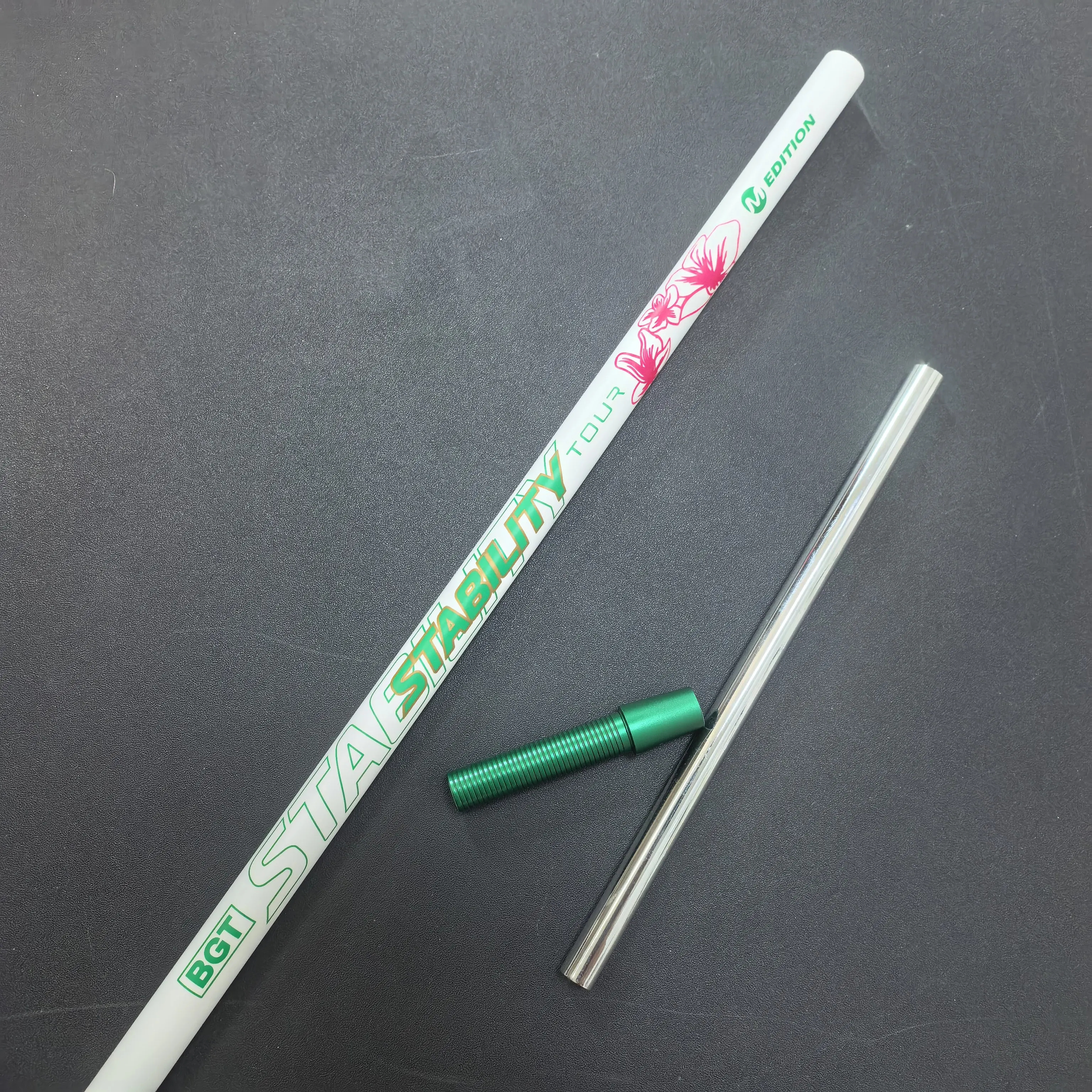 Golf-Putter-Schaft, STABILITY Edelstahl- & Carbonfaser-Schaft, 37,5 Zoll/95,3 cm Weiß & Schwarz Golfschläger-Schaft – Detail 5