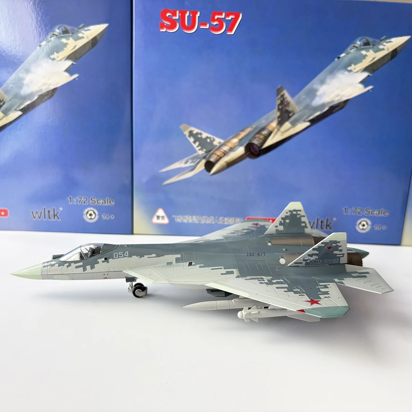 1/72 Scale Russian SU57 Stealth Fighter Jet Model SU-57 Zhuhai