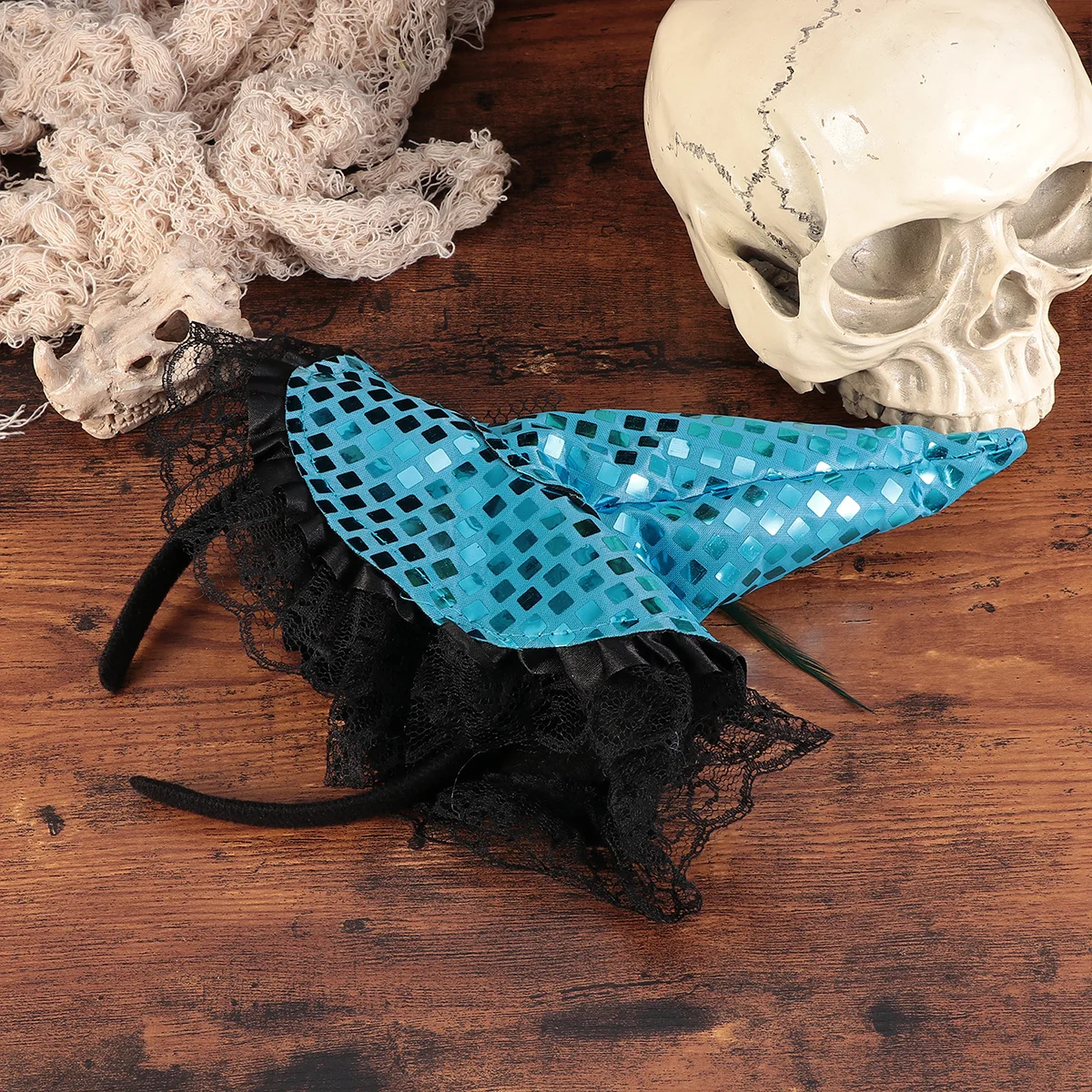 

2Pcs Fashion Witch Headband Halloween Party Outfit Ruched Lace Sequin Decor Stylish Look Great for Photoshoots and Gifts Blue