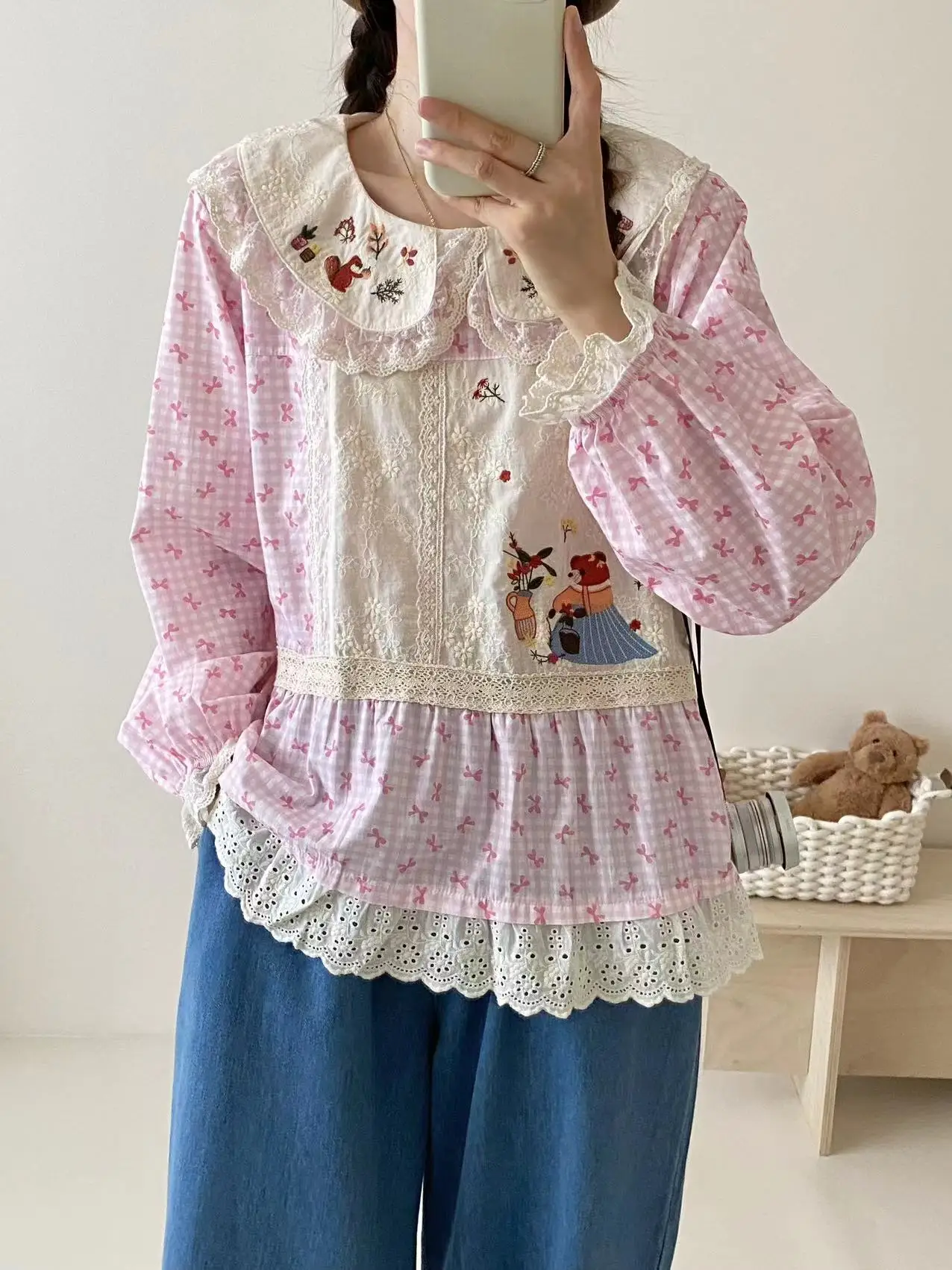 New Fall Cotton Long Sleeve Shirt, Women Peter Pan Collar Embroidery Top, Mori Girl Sweet Loose Plaid Blouses, Winter T488123QC