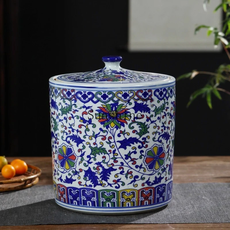 

Handmade blue and white ceramic jar, sealed jar, water tank, living room with lid, large flower arrangement ornament.