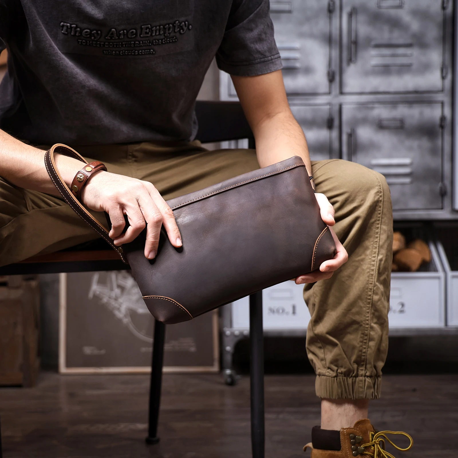 S.WORKER Vintage Echtleder Herren-Clutch-Tasche Lange Geldbörse für Männer Erstschicht-Leder-Portemonnaie Retro-Kartenhalter Handyhalter – Detail 6