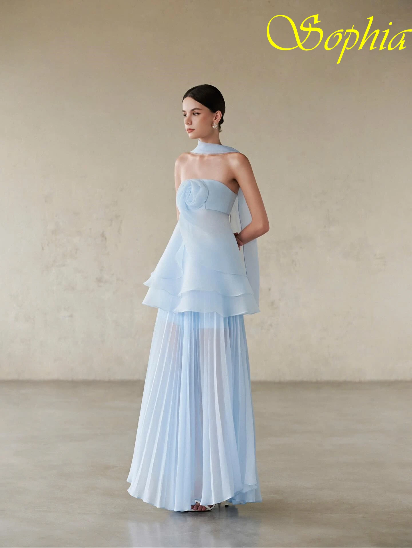 맞춤형 A라인 스트랩리스 민소매 우아한 정장 이브닝 드레스 섬세한 클래식 연예인 가운 현대 패션 파티 드레스