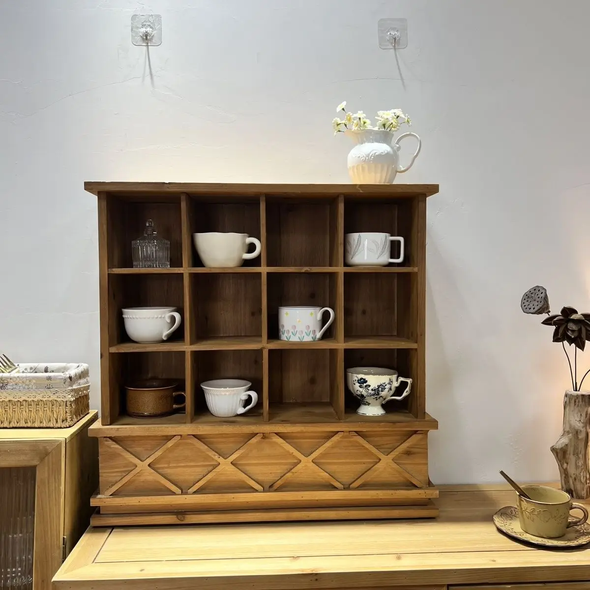 American Home Retro Solid Wood Lattice Rack Water Cup Storage Shelf Display Rack Duobao Fir Desktop Cup Holder