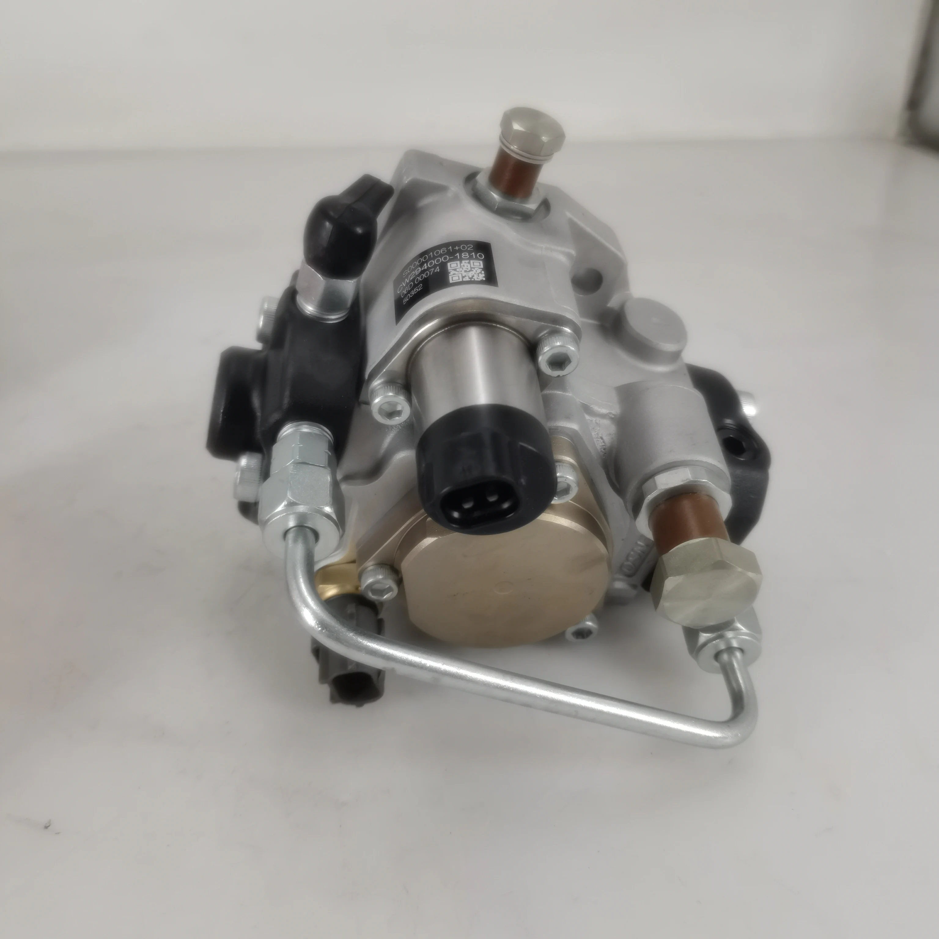 

Автоматический насос впрыска топлива двигателя CW294000-1810 Дизельный топливный насос Насос перекачки топлива Дизельный