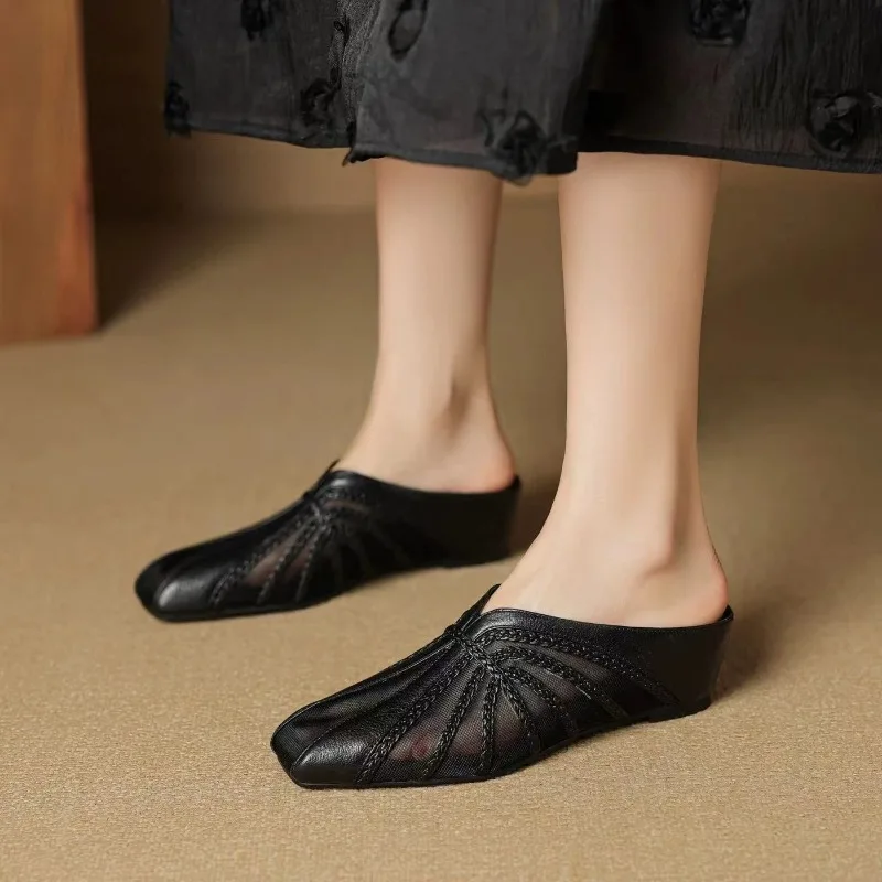 2026 Summer New French-style High-end Sense Mesh Surface Hollow-out Woven Baotou Half-slippers Female Inner Heightening
