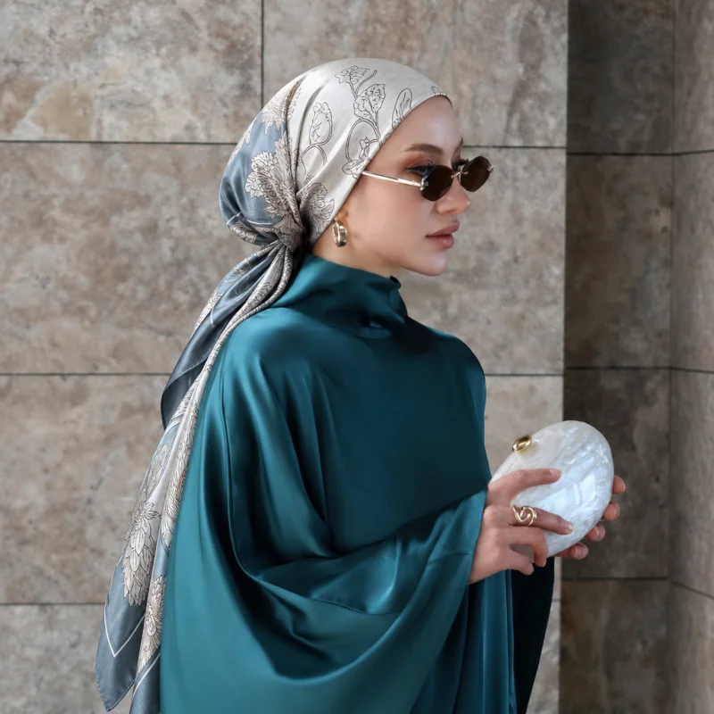 Pre-Tied Satin Hijab Inner Cap Floral Printed Instant Muslim Headscarf All-In-1 Head Wrap Hat Breathable Scar for Abaya Ramadan