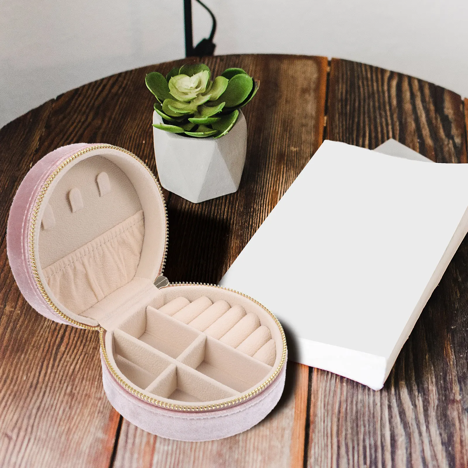 

Stylish Round Jewelry Box Small Travel Jewelry Case Portable Organizer for Earrings Necklaces Bracelets Rings Pendants Compact