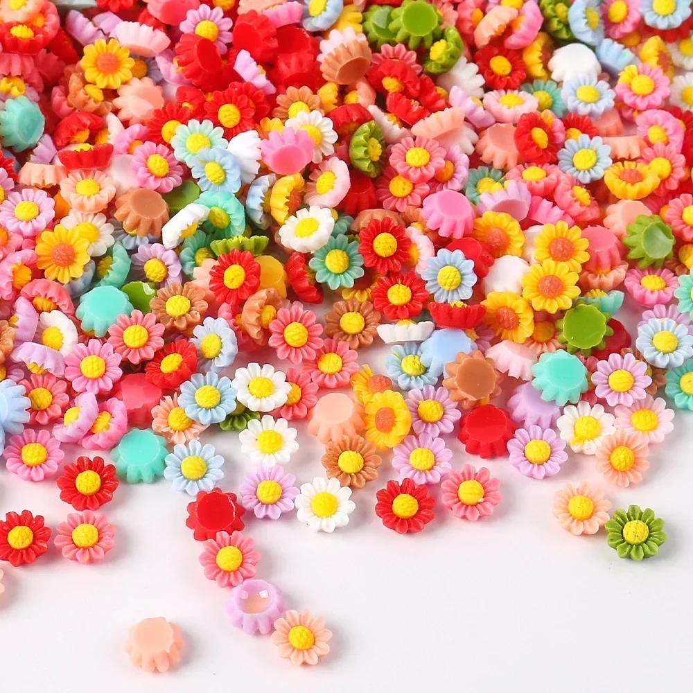 100 sztuk DIY zawieszki do paznokci akcesoria zdobienie paznokci luksusowe dekoracje dostarcza części 3D mieszane żywica pięciopłatkowy kwiat róża — zdjęcie 3