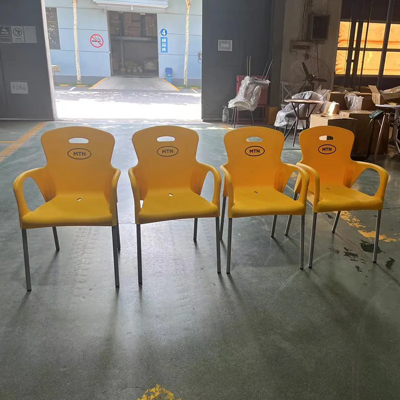 Outdoor PP Plastic Chair Adult Backrest Armrest Leisure Chair