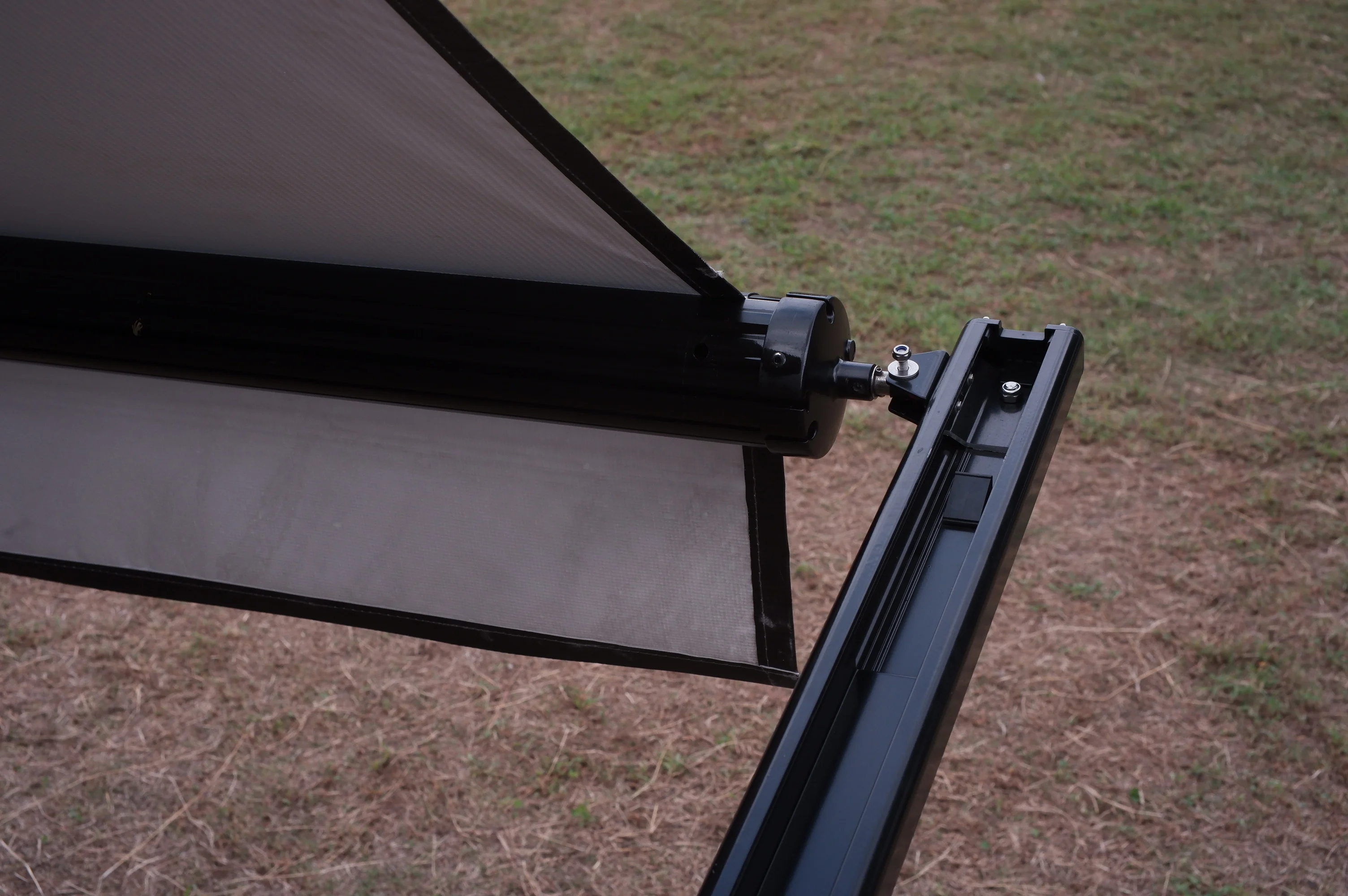 B1 Manufacturer Direct Sales Side-mounted RV Trailer Camping Awning