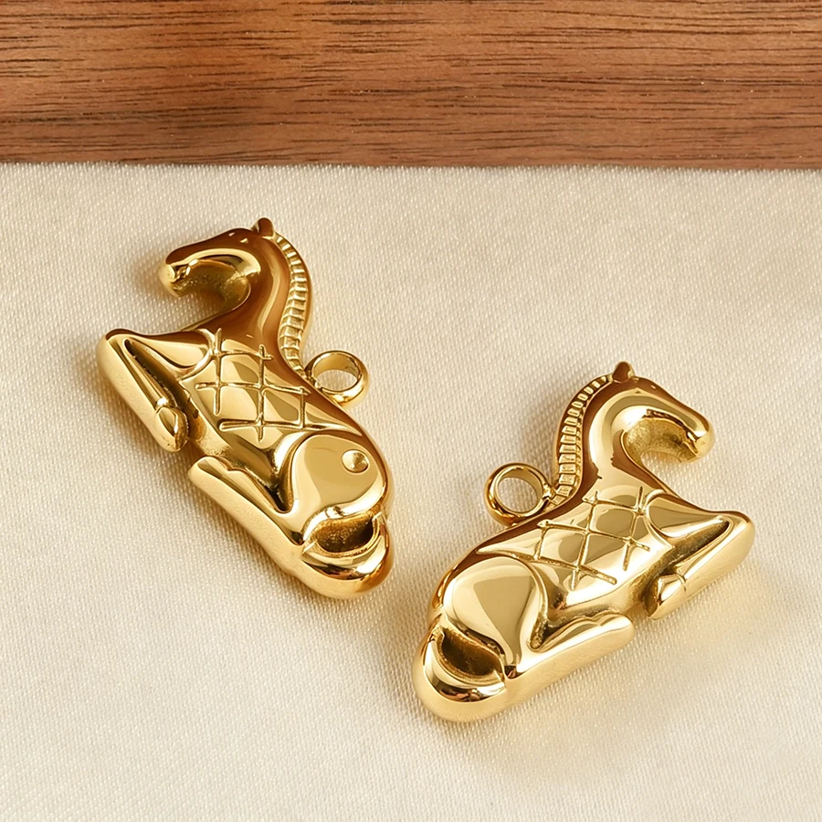 5 Stück goldfarbene Edelstahl-Anhänger in Form von niedlichen Hunden, Fischen und Enten, PVD-beschichtet, für Schmuckherstellung, Tieranhänger, DIY-Halskette, Schlüsselanhänger – Detail 20