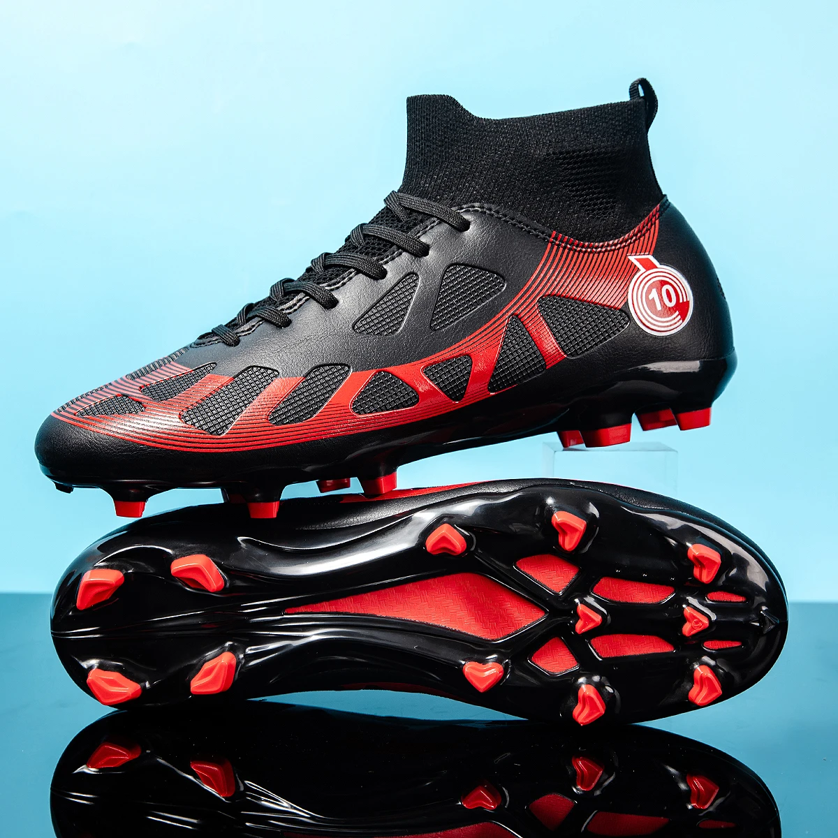 

Men's soccer shoes, anti slip boots, AG/FG spikes, outdoor lawn soccer boots, couple's lightweight soccer shoes