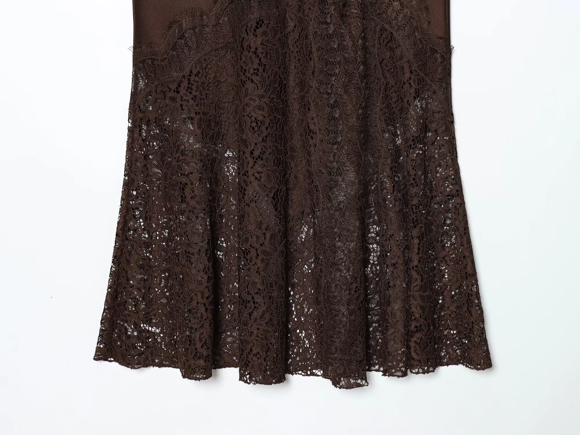 ETJ 2026 المرأة ربيع منتج جديد أنيق أزياء من الدانتل خياطة مثير الورك ذيل السمكة نمط شق تنورة