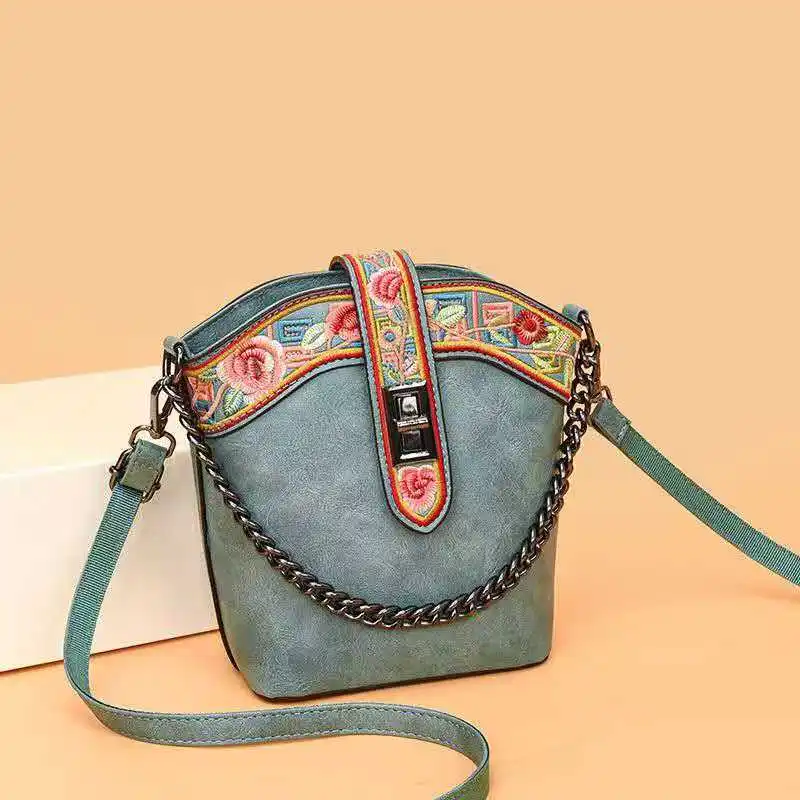 

2026 Fashionable genuine leather exquisite embroidery women's bag retro Chinese style bucket bag crossbody bag on one shoulder