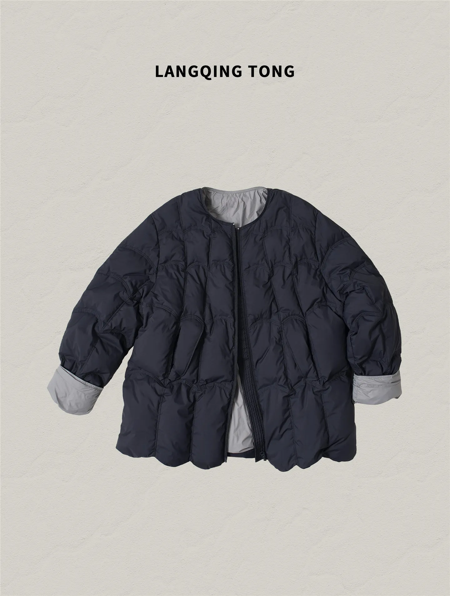 

Модная женская зимняя куртка-пуховик Zhou Xiaoya с круглым вырезом, сине-белая, с гусиным пухом, волнообразный дизайн, стандартный крой