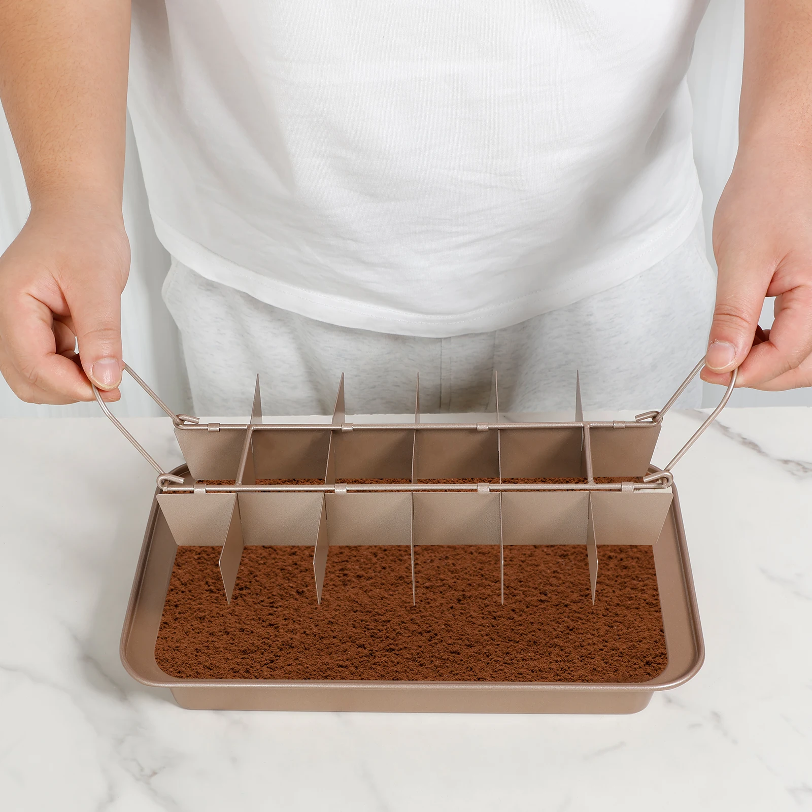 Brownie Pan with Dividers - Non-Stick Backing Pan, Lasagna Pan, Brownie Trays,18 Pre-slice Brownie, Muffin and Cupcake Pan