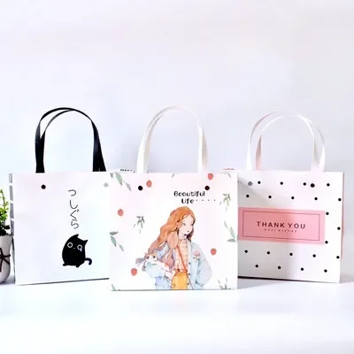 

10pcs Creative High-end Wedding Gift Packaging Tote Bag European Hot Sale Wedding Sugar Paper Bag With Hand Gift