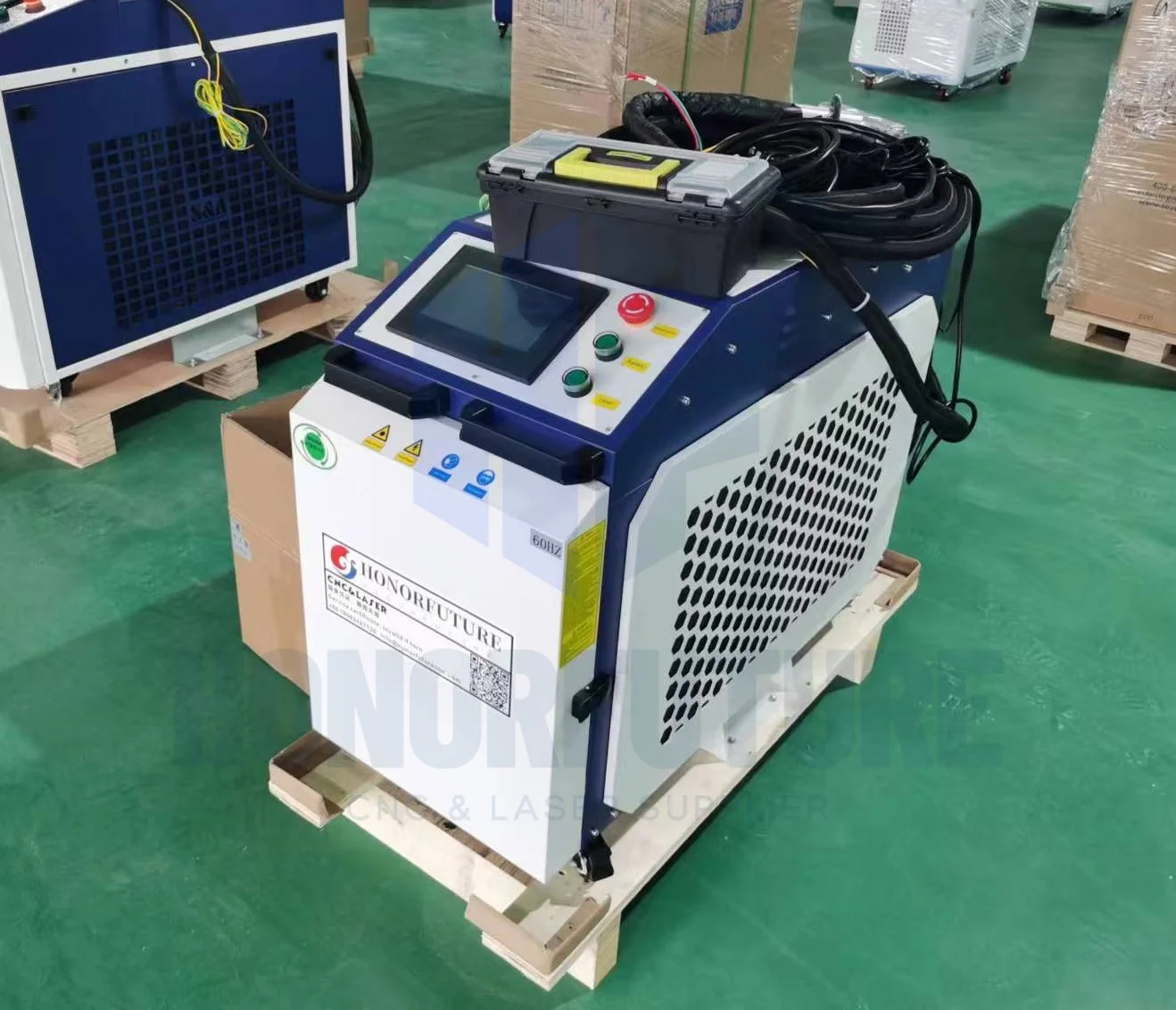 استقرار عالي 1.5kw 2kw 3kw 6kw آلة لحام بالليزر ماكينة بتحكم رقمي بالكمبيوتر المعادن 3 في 1 آلة تنظيف قطع اللحام بالليزر متعددة الوظائف #3