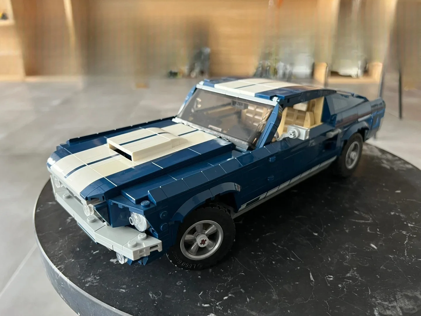 New MOC blue and white car model home decor building blocks for boys as holiday gifts