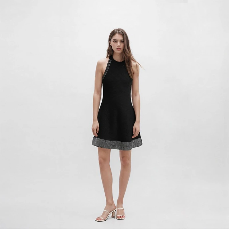 

Elegant and Ladylike Round Neck Sleeveless Heavy Iron Brick Rivet Small Black Dress Vest Knitted Dress