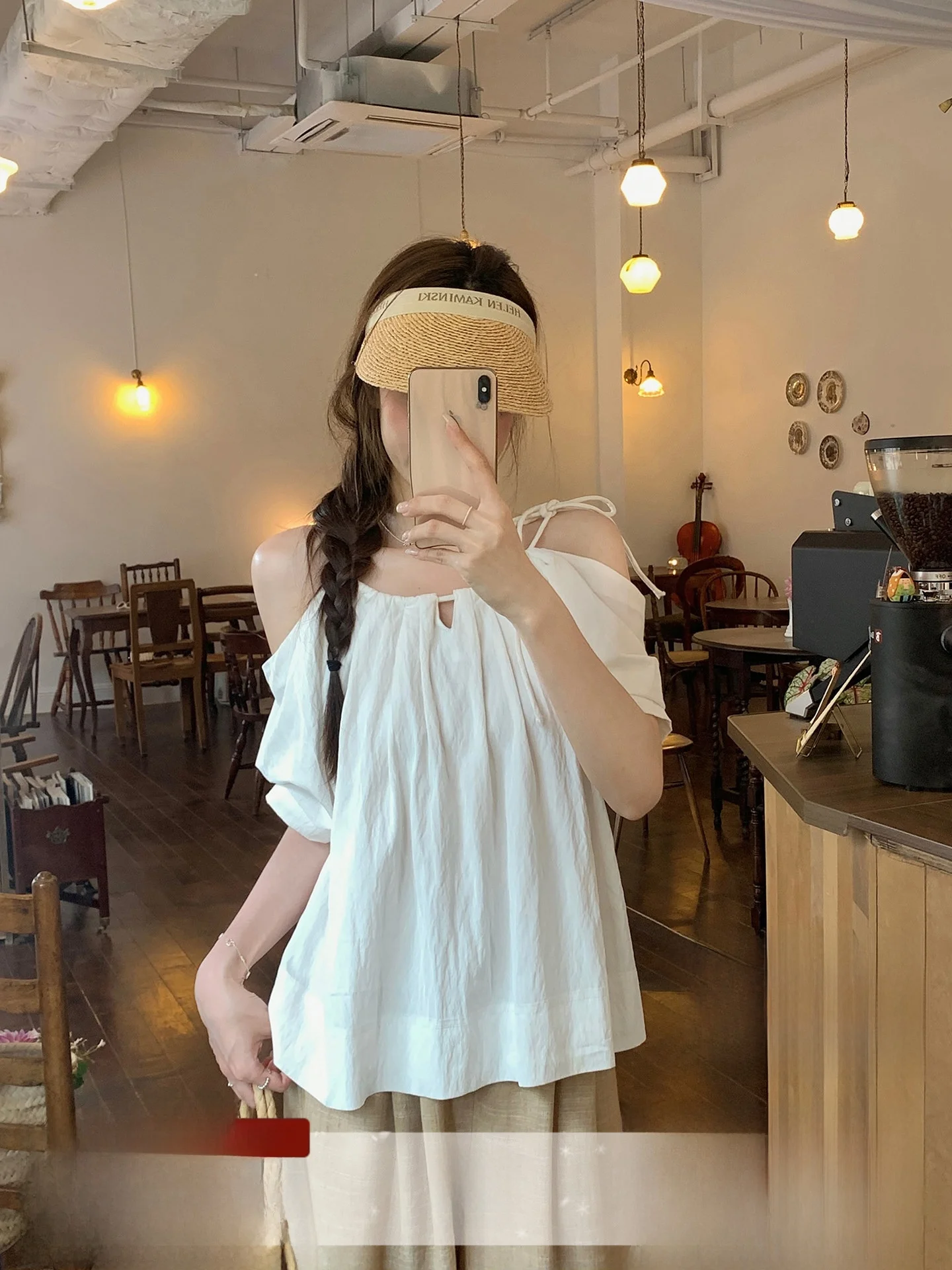 

Женская свободная блузка с одним открытым плечом, повседневная, удобная, больших размеров, скрывающая недостатки фигуры, в корейском стиле