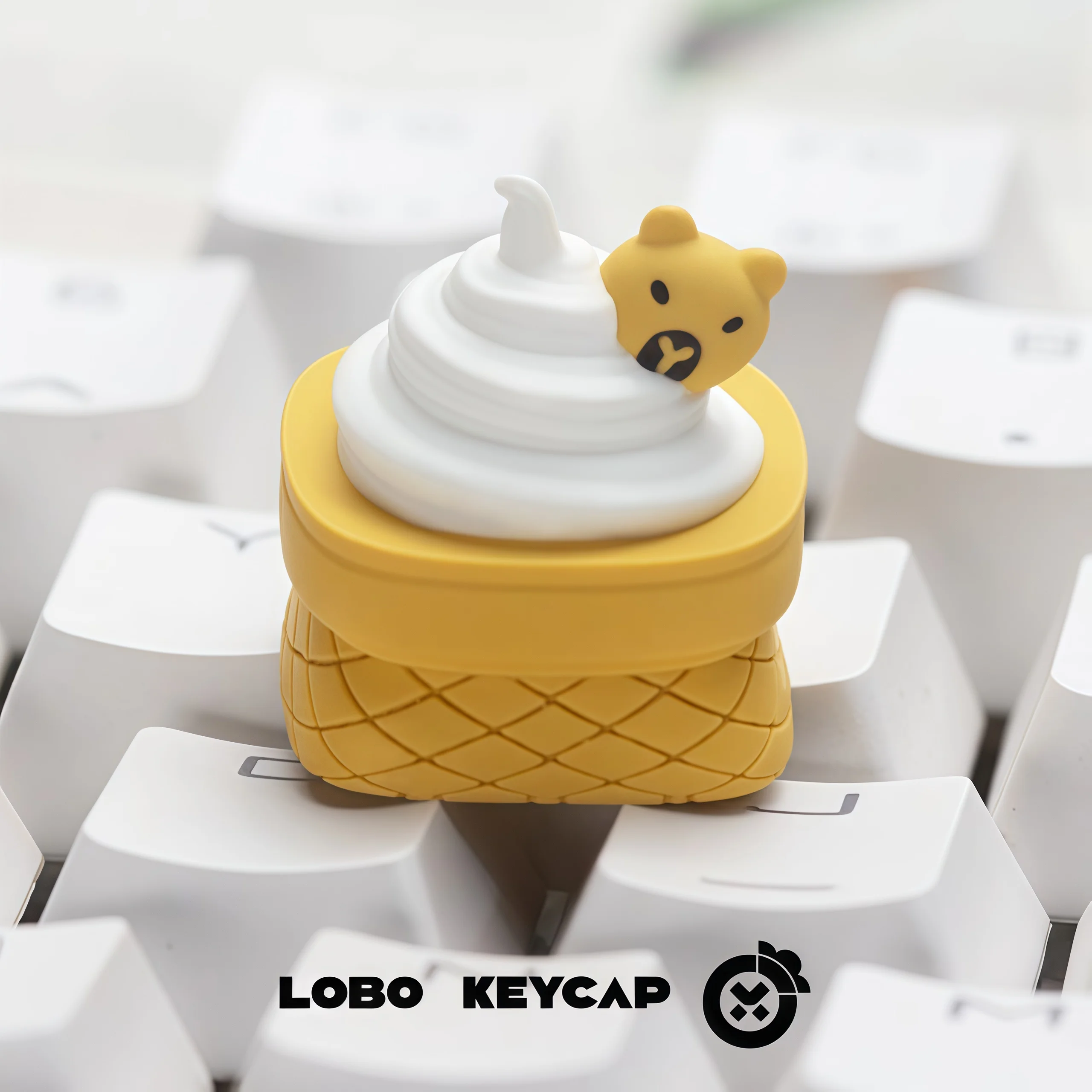 Capibala Original-Tastenkappe, niedlich, durchscheinend, kreatives Harzmaterial, individuelles Geschenk, geschichteter Tropfkleber, Kreuzachsenloch, ESC-Position