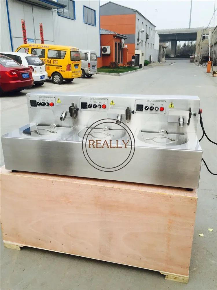 OEM 24 kg Chocolate Maker Commercial Furnace Chocolate Tempering Machine Melting Food Machine