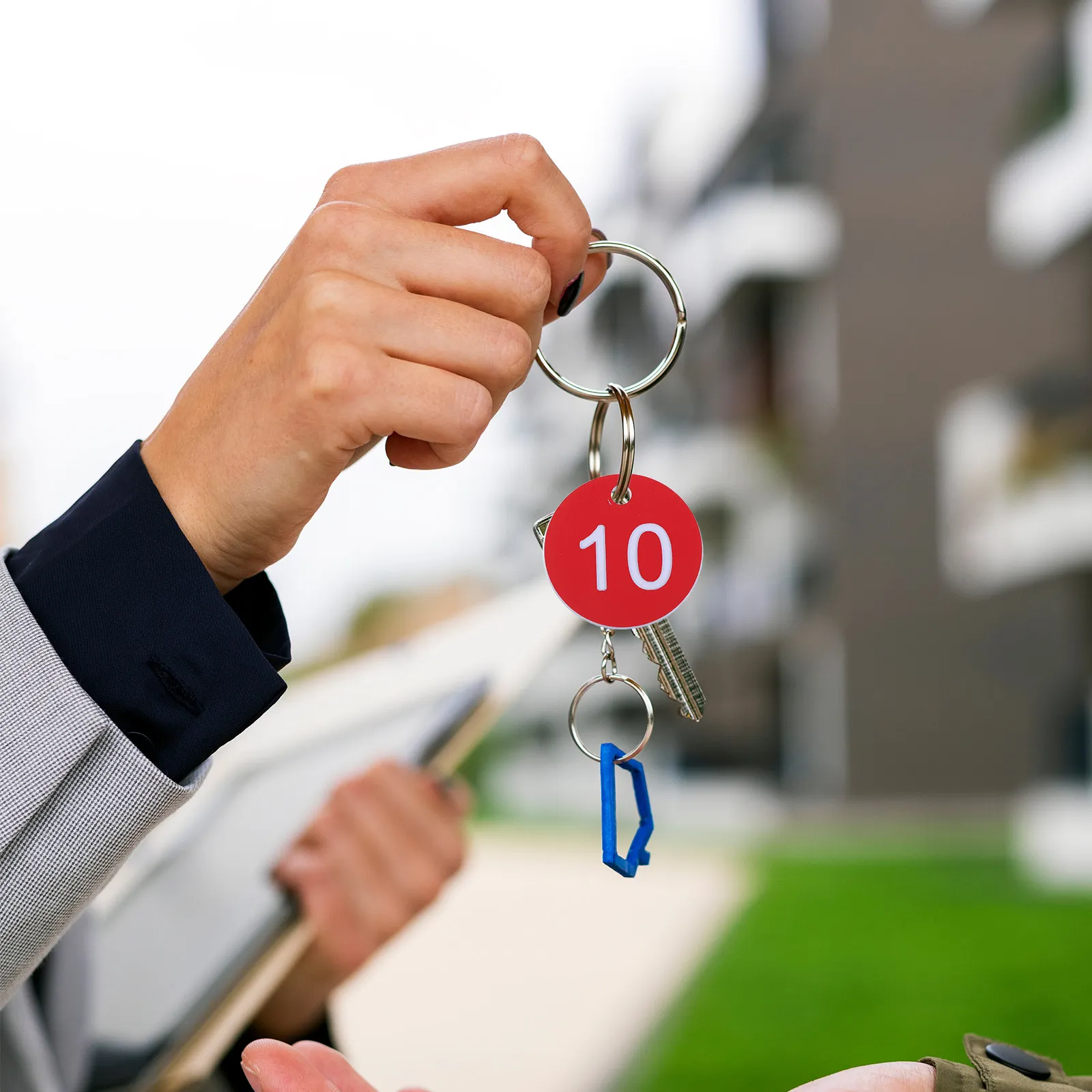 50-etiquetas-numeradas-redondas-de-plastico-vermelho-reutilizaveis-com-numeros-gravados-para-chaves-casa-escritorio-hotel-e-armazenamento