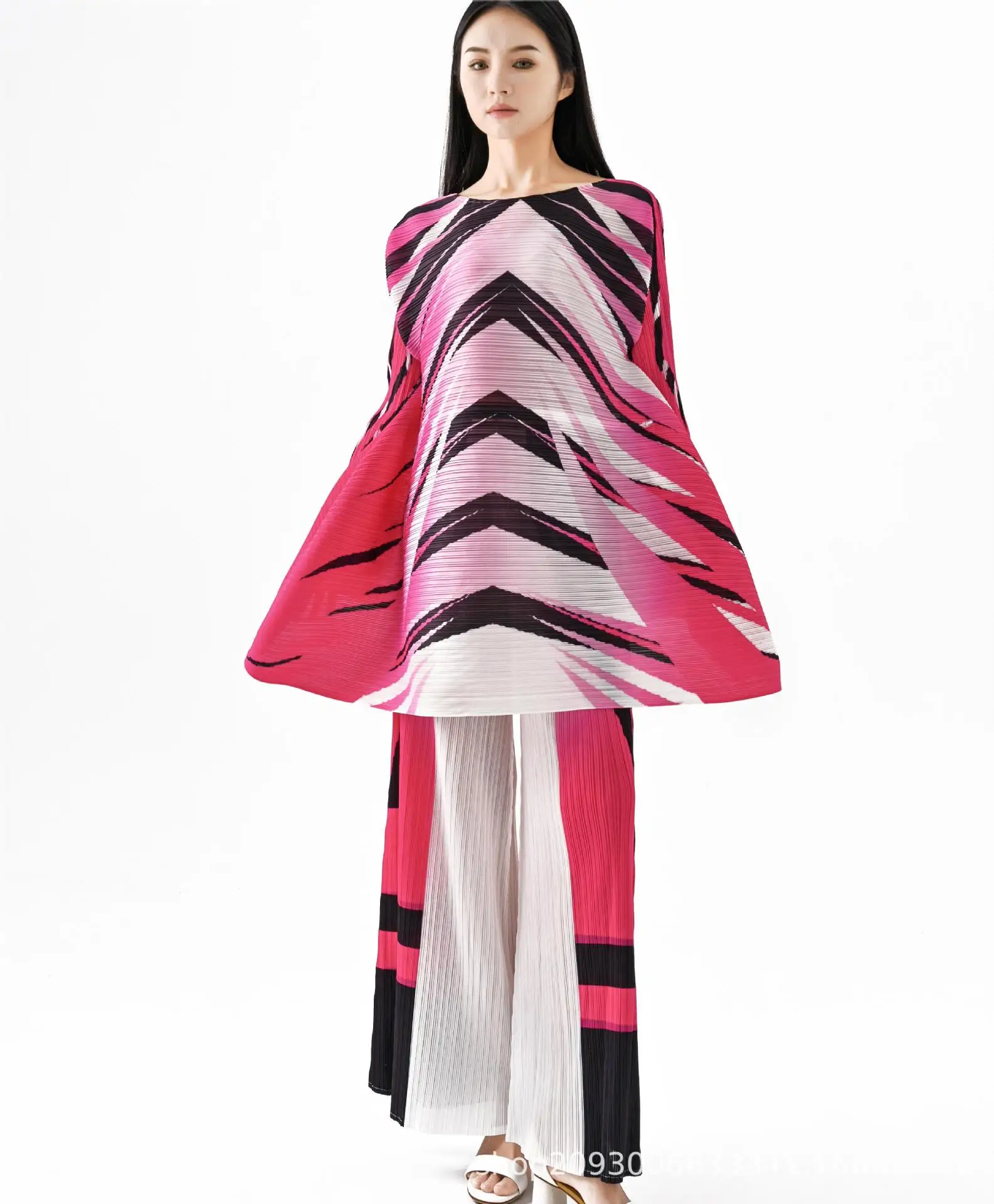 Miyake Pleated New Stripe Print Loose Drawstring Long Sleeve Top+Cropped Pants Two Piece Set Spring 2024