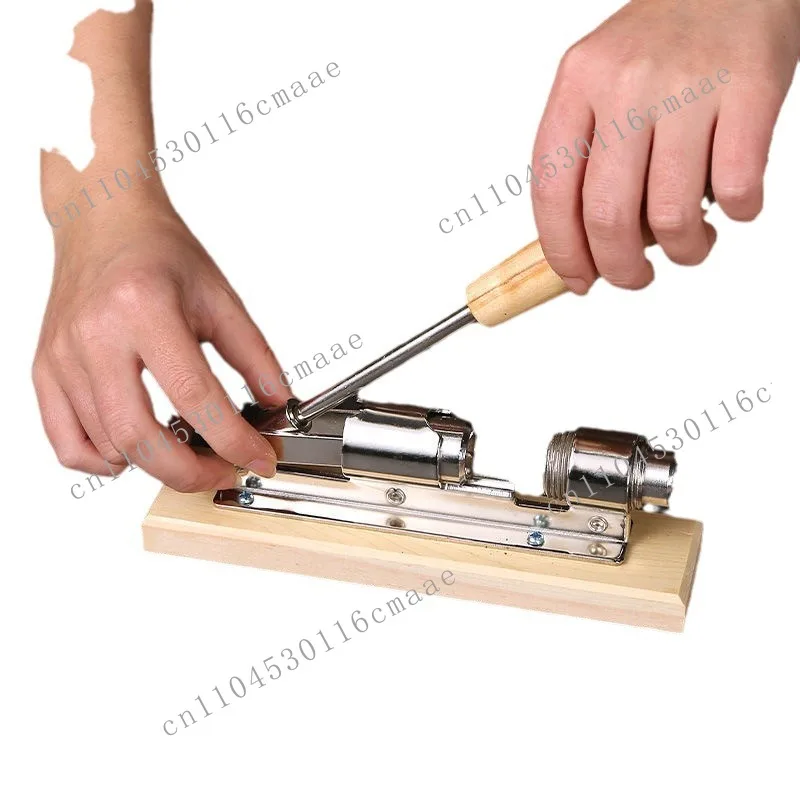 Mechanical walnut clip machine size walnut hazelnut  nut sheller pecan  whole tool