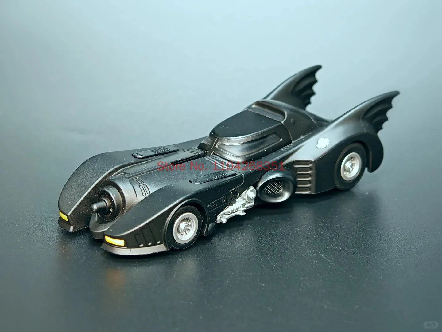 Genuine Blokees Gothan Shadows Batmobile The Dark Knight E02 Wheels 1:64 Blind Box Batman Assembled Car Model Ornament Toys - view 4