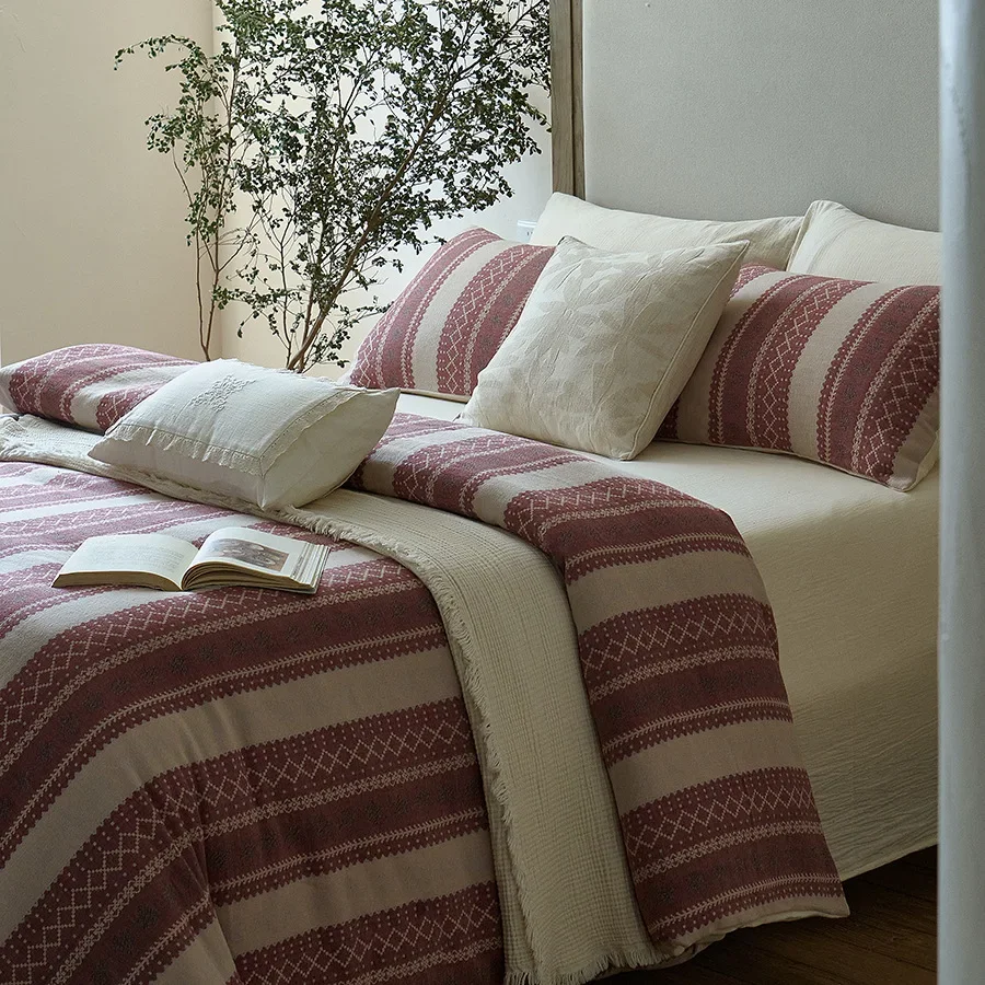 Retro Jacquard Red Stripe Style Duvet Cover Skin-friendly 100% Cotton Bedding Set Comforter Cover Home Bedding
