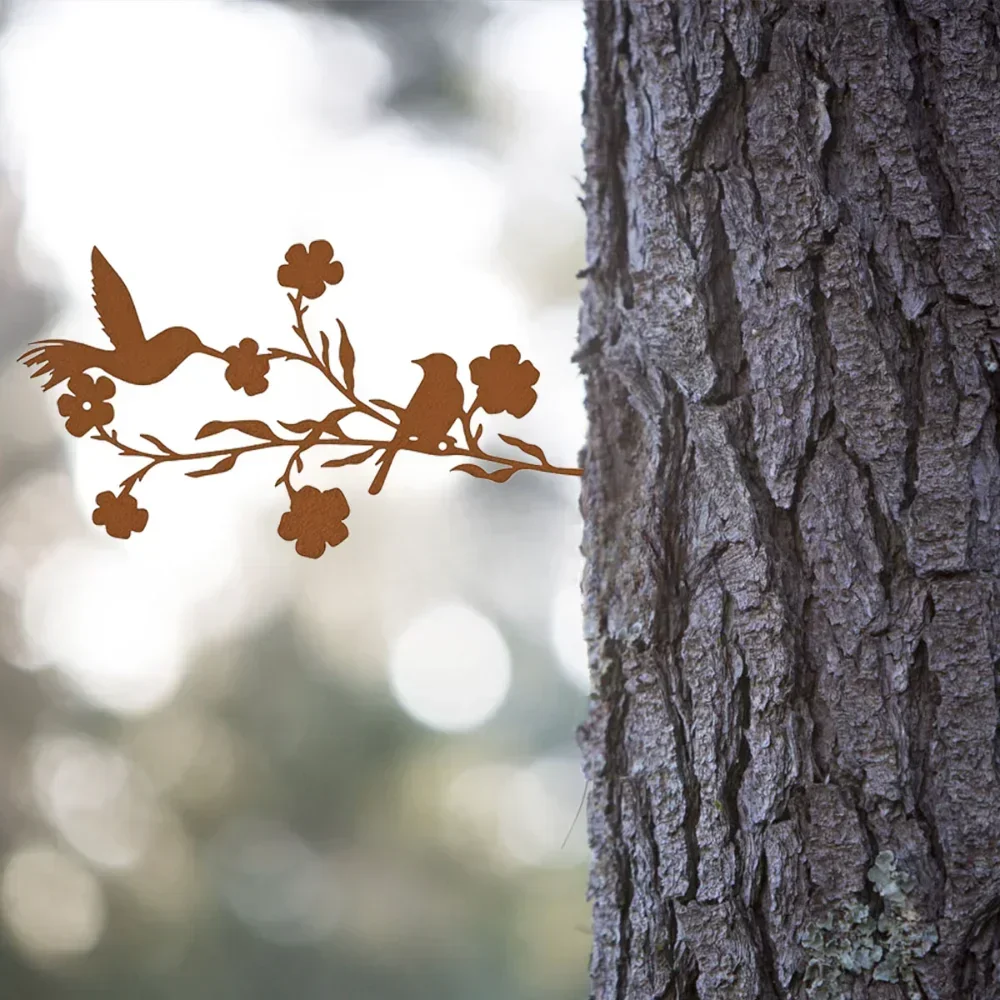 “Metal Birds Wall Art with Black Leaves and Flowers: A Beautiful Addition to Your Home and Garden”