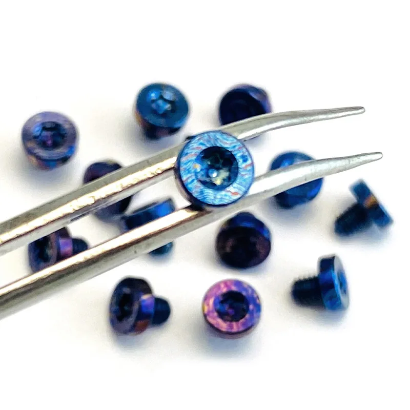 2 Ukuran Titanium Pisau Kustom Timascus Pola Damaskus M2.5 Sekrup T8 Torx Tombol Kepala Kuku Pengikat Spindle Rivet DIY Bagian