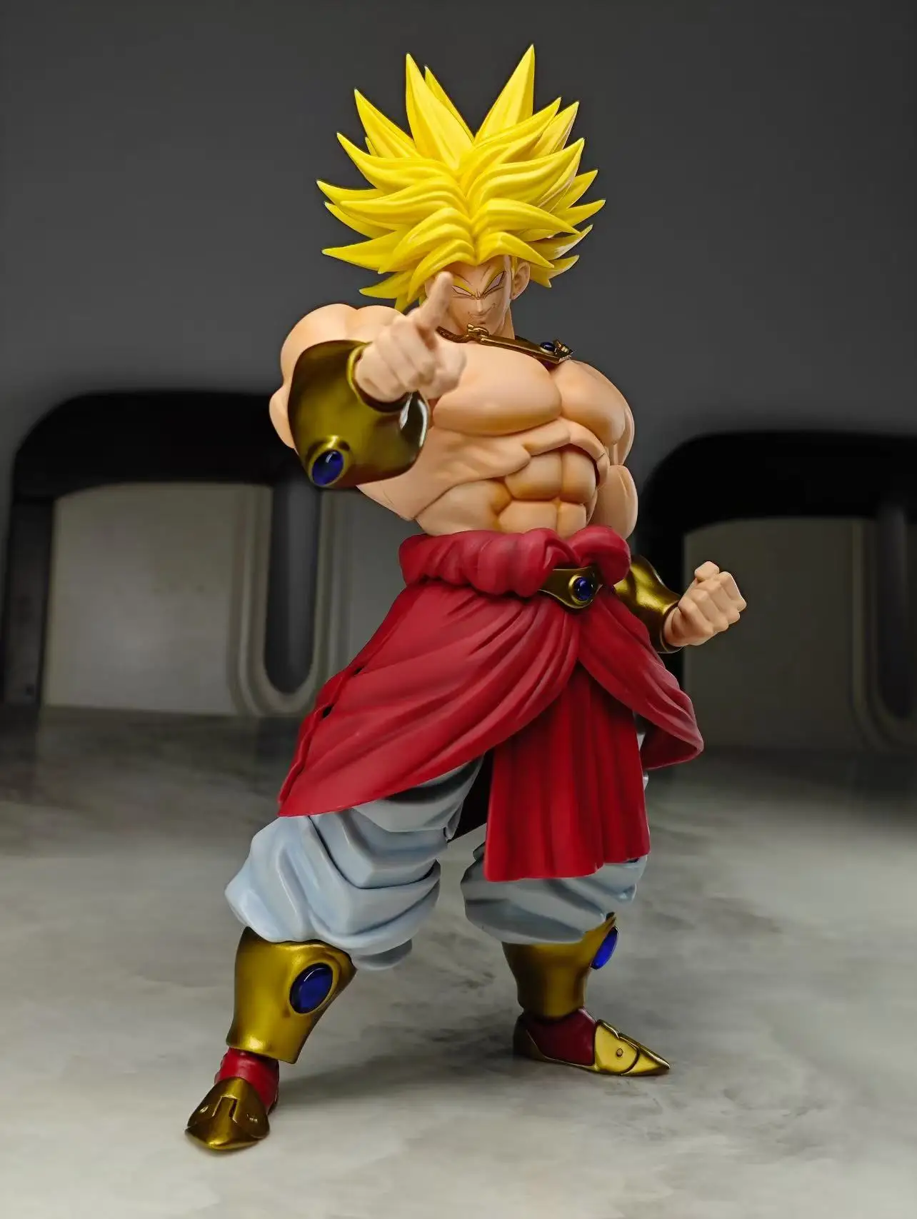 新ZTスタジオ ブロリー アクションフィギュア ドラゴンボールZ ZT01
