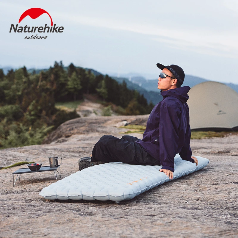 Naturehike Camping Mat 3.2 High R-value Inflatable Cushion Ultralight Portable Folding Sleeping Mat TPU Nylon Beach Sleeping Pad