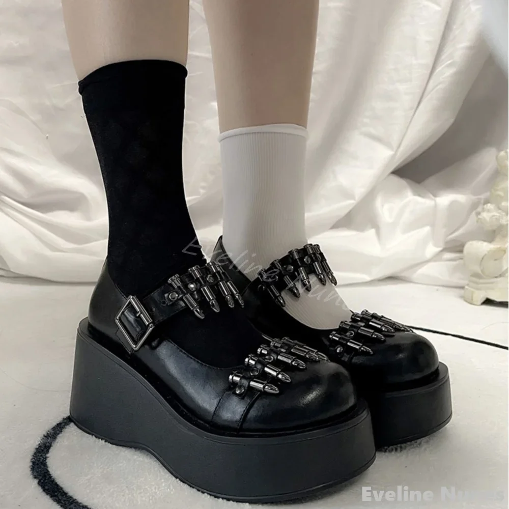 Bullet Studded Punk Loafers Women Big Toe Platform Shallow Hollow Belt Buckle Black Leather Lolita Shoes 2025 New Cool Girl Shoe
