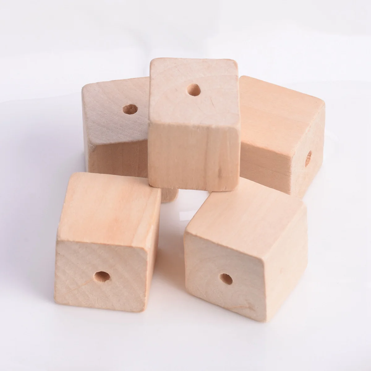 

Cube 15mm 20mm 25mm Natural Wood Loose Woodcraft Beads For Handcraft DIY Jewelry Making