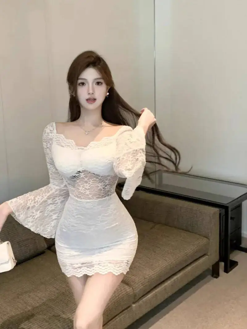 النسخة الكورية مثير مائل الرقبة قبالة الكتف متوهج الأكمام الدانتيل الربط جوفاء خارج Cinching الخصر التفاف الورك فستان ELN3