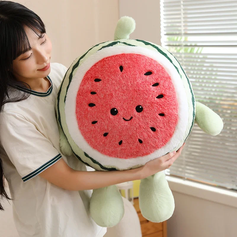 Jouets en peluche pastèque Kawaii, oreiller en peluche de fruits de dessin animé drôle, coussin de canapé et de chaise, décoration de maison mignonne, cadeau pour enfants