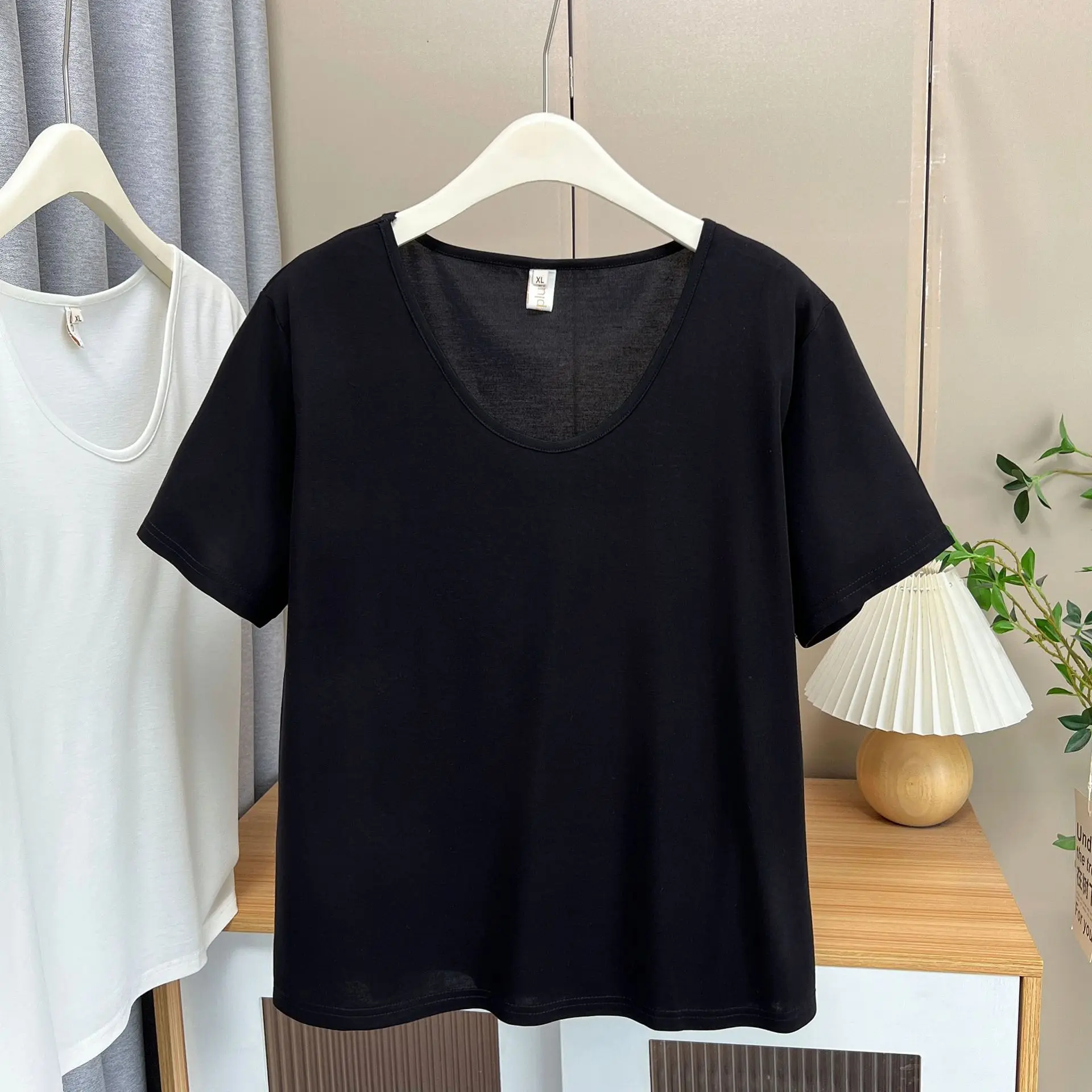 

Летний топ 100 кг, новая повседневная тонкая однотонная футболка с v-образным вырезом и короткими рукавами, женская базовая футболка больших размеров 626