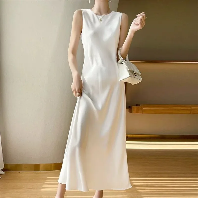 2024 Summer Robe long maxi Sundress Fashion Elegant women's acetato satin Dresses Sexy abito da festa senza maniche in seta artificiale