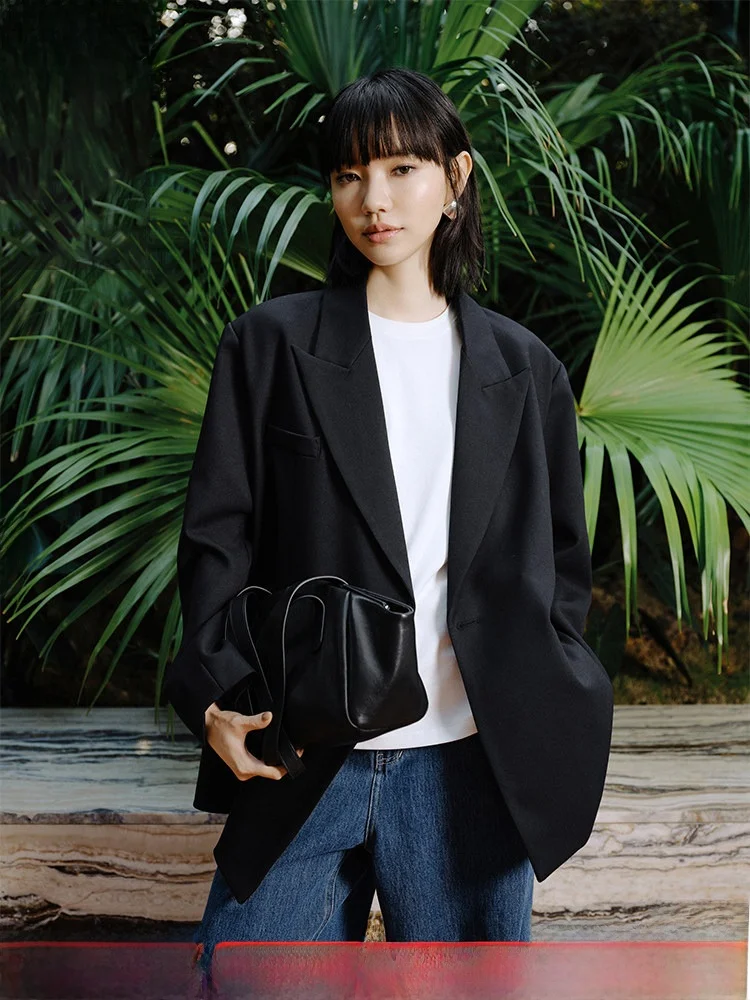 

Женский пиджак Ele Wild Design: весенний, для офиса, свободный крой, с разрезом, из полиэстера, немнущийся, с длинными рукавами