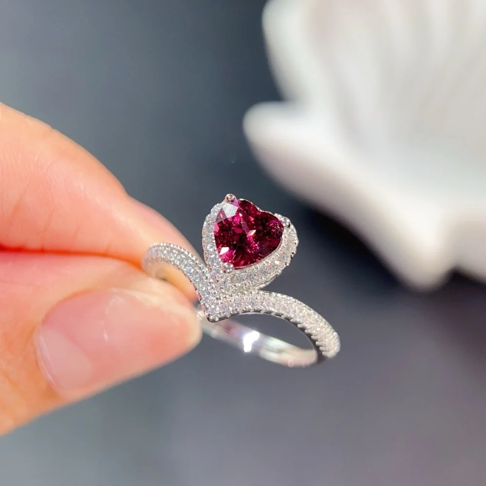 S925 6mm Sterling Silver Natural Garnet Facet Gemstone Ring for Women Fashion Healing Jewelry Stylish Accessory Sweet Gift